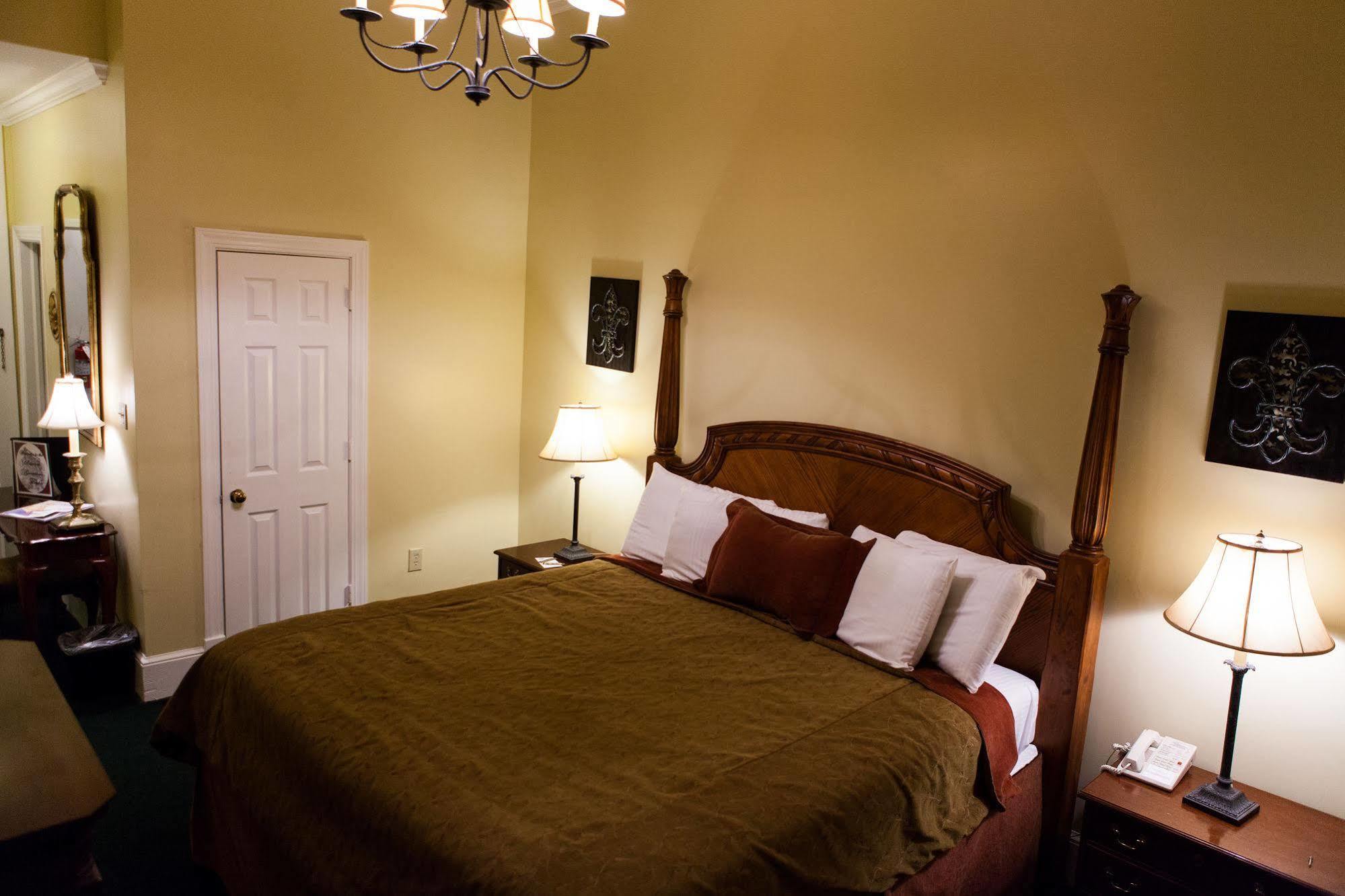 The Biltmore Greensboro Hotel Extérieur photo
